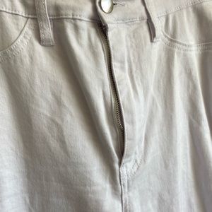 White Fashion Nova Jeans Size: 11